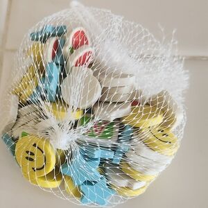 Smiley Face Party Favor Set - Multicolor